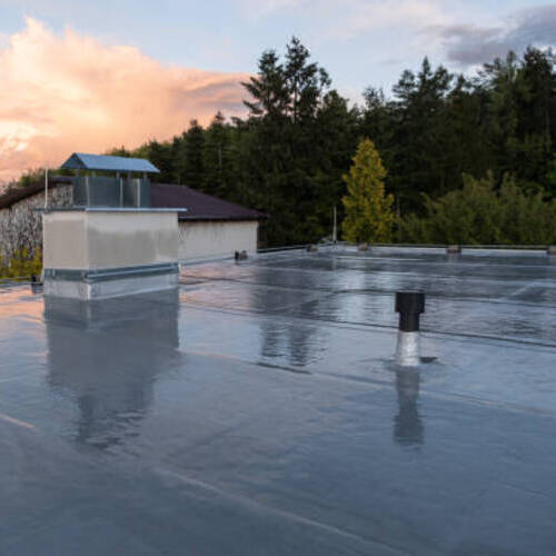 flat roof with a roof coating