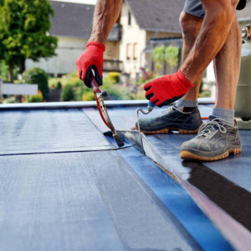applying a commercial roof coating